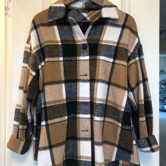 SHEIN Tops - SHEIN Plaid Shirt in Tan, Black, and White